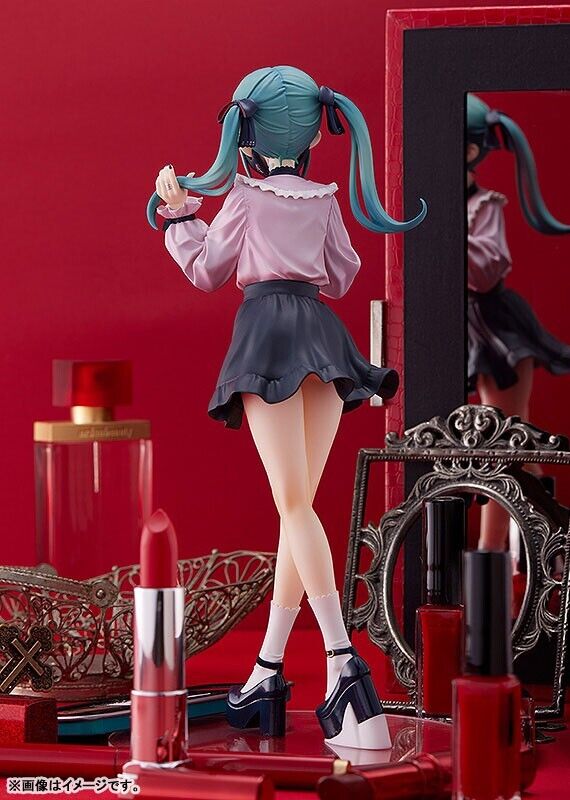 
                  
                    Pop up Parade - Hatsune Miku: The Vampire Ver. L
                  
                